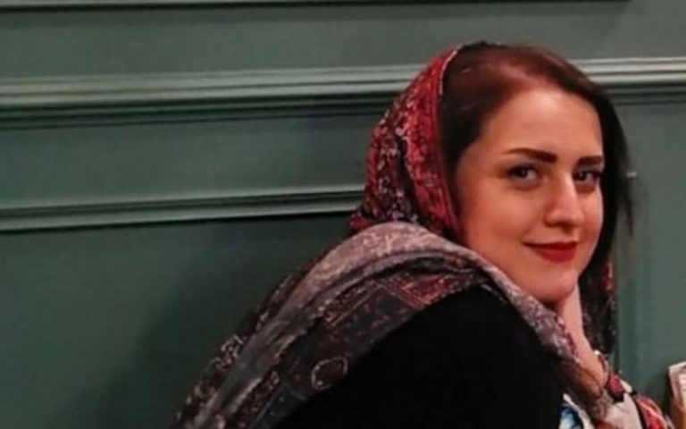 آزاده-شریعت-بر-اثر-کرونا-درگذشت