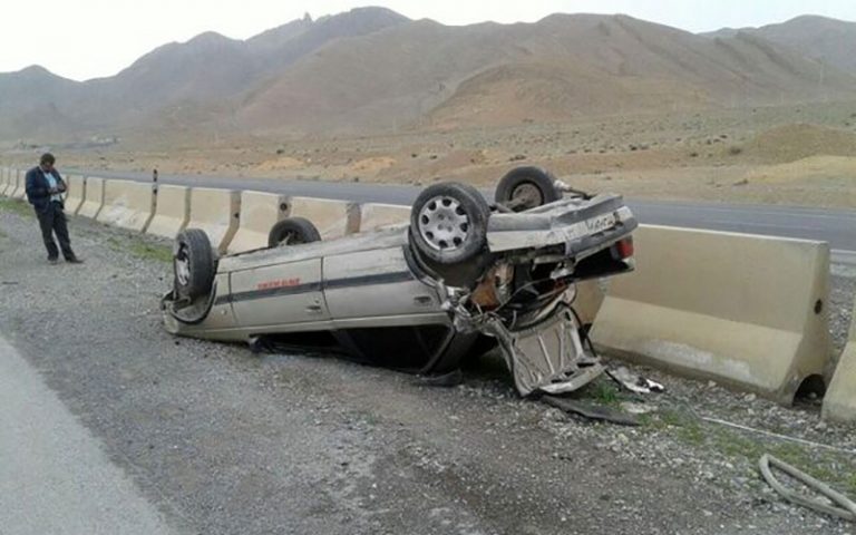 تصادف-در-البرز-۲-کشته-و-سه-مصدوم-داشت
