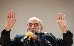 حمله-حسین-شریعتمداری-به-طراحان-استیضاح-روحانی-با-رونمایی-از-پروژه-«دولت-بی-سر»