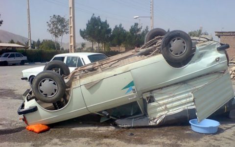 واژگونی پیکان وانت با یک کشته و ۳ مجروح 1 واژگونی پیکان وانت با یک کشته و ۳ مجروح واژگونی پیکان وانت با یک کشته و ۳ مجروح واژگونی پیکان وانت