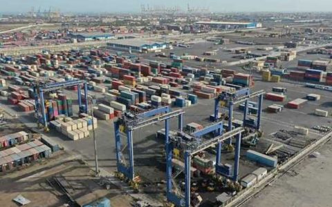 اطلاعات سپاه جلوی ترخیص محموله بزرگ لوازم خانگی بوش را گرفت 1 اطلاعات سپاه جلوی ترخیص محموله بزرگ لوازم خانگی بوش را گرفت اطلاعات سپاه جلوی ترخیص محموله بزرگ لوازم خانگی بوش را گرفت لوازم خانگی, اطلاعات سپاه, گمرک