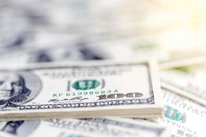 بازگشت دلا‌ر به مسیر نزولی