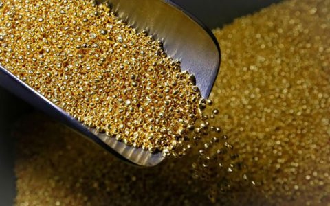 ثبت بزرگترین ریزش جهانی قیمت طلا در هفت سال اخیر 1 ثبت بزرگترین ریزش جهانی قیمت طلا در هفت سال اخیر