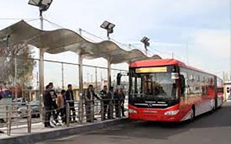 شرکت-واحد-صحبت-کردن‌-در-اتوبوس-ممنوع