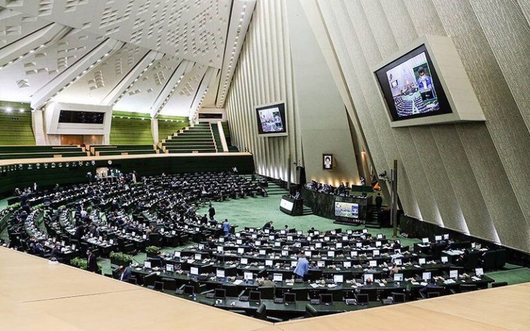 فرانسه-و-کالای-فرانسوی-را-برای-همیشه-فراموش-کنیم