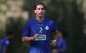 قرارداد-یورویی-استقلال-با-بازیکن-پرسپولیسی