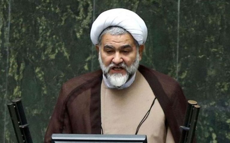 یک-نماینده-مجلس-روحانی-را-تهدید-کرد