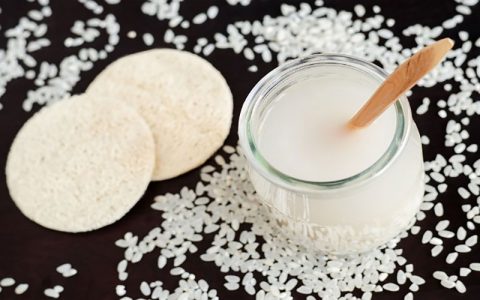 آب برنج و فواید آن برای پوست 1 آب برنج و فواید آن برای پوست آب برنج و فواید آن برای پوست آب برنج, پوست
