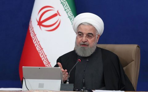 روحانی: ضربه بزرگی به استکبار جهانی زدیم/ جنگ اقتصادی به پایان رسید 1 روحانی: ضربه بزرگی به استکبار جهانی زدیم/ جنگ اقتصادی به پایان رسید روحانیضربه بزرگی به استکبار جهانی زدیم جنگ اقتصادی به پایان رسیدنیاز به ترحم نداریم روحانی, جنگ اقتصادی