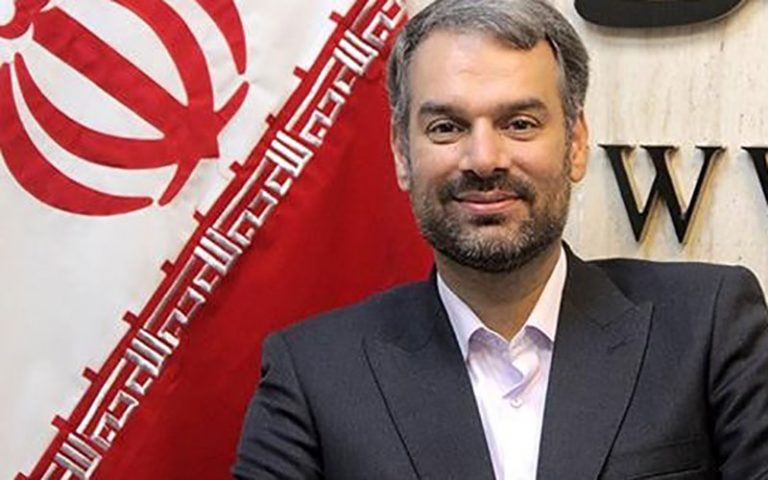 مدیران-دو-تابعیتی-۲-سال-ممنوع-الخروج-می‌شوند