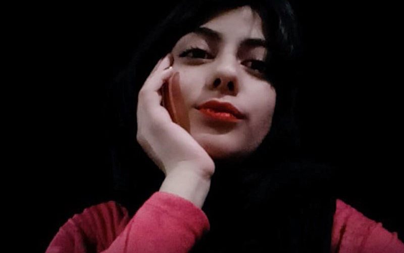 مرگ-تلخ-دختر-۱۵-ساله-پس-از-تجویز-غلط-قرصهای-درمان-جوش-صورت!