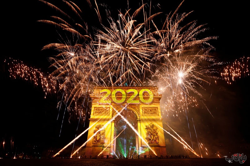 عکس های دیدنی از مراسم آتش بازی در لحظه تحویل سال 2021