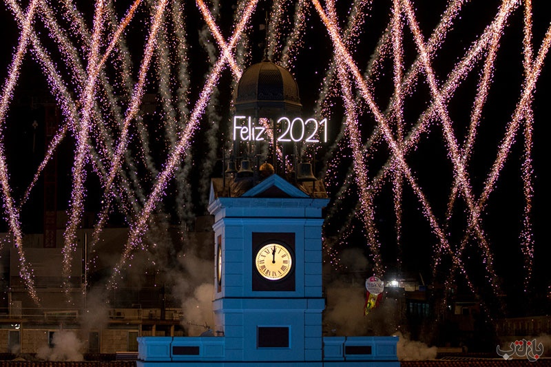 عکس های دیدنی از مراسم آتش بازی در لحظه تحویل سال 2021