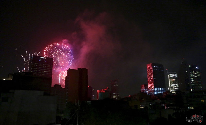 عکس های دیدنی از مراسم آتش بازی در لحظه تحویل سال 2021
