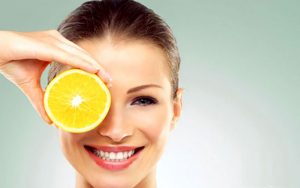 بهترین-خوراکی‌ها-برای-داشتن-پوستی-صاف