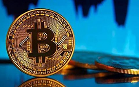 بیت کوین از 35 هزار دلار گذشت بیت کوین از 35 هزار دلار گذشت