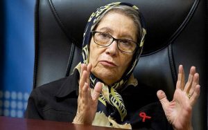 جمعیتی-انبوه-درگیر-ویروس-انگلیسی-می‌شوند