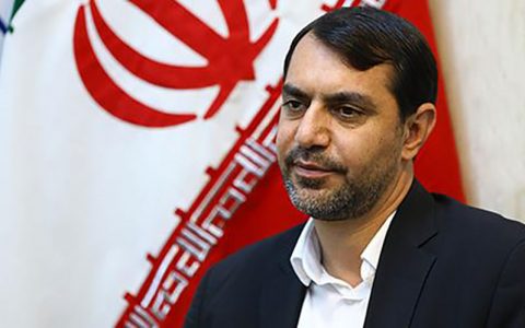 نماینده مجلس: واردات خودرو به مناطق آزاد در سال آینده ممنوع است نماینده مجلس: واردات خودرو به مناطق آزاد در سال آینده ممنوع است