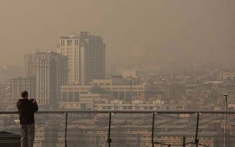 هشدار؛ هوای تهران در وضعیت خطرناک قرار گرفت 1 هشدار؛ هوای تهران در وضعیت خطرناک قرار گرفت هشدار؛ هوای تهران در وضعیت خطرناک قرار گرفت آلودگی هوا در تهران, هوای تهران