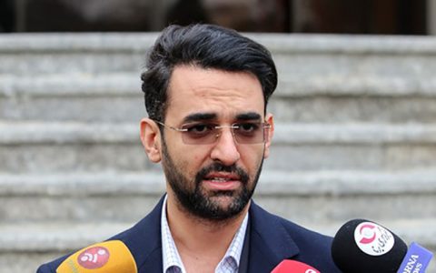 آذری جهرمی: اینترنت به هیچ وجه گران نمی شود 1 جهرمی اینترنت به هیچ وجه گران نمی شود آذری جهرمی: اینترنت به هیچ وجه گران نمی شود