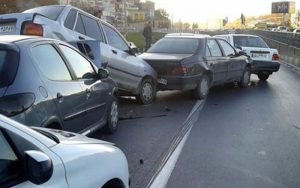 تصادف-زنجیره-ای-در-زرقان