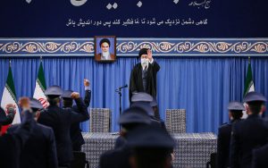 دیدار-فرماندهان-و-کارکنان-نیروی-هوایی-ارتش-با-فرمانده-کل-قوا