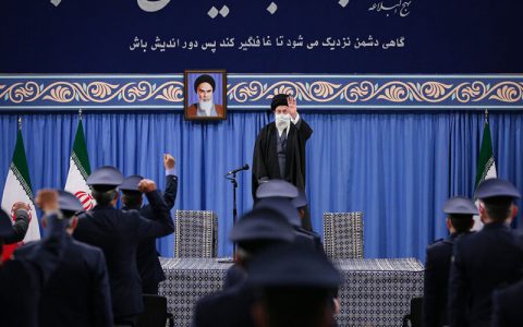 دیدار فرماندهان و کارکنان نیروی هوایی ارتش با فرمانده کل قوا/ تصاویر