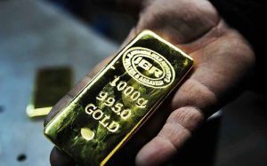 سقوط-قیمت-جهانی-طلا-تا-پایین‌ترین-سطح-۲-ماهه