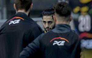 عبادی‌پور-به-مصاف-آلکنو-می‌رود