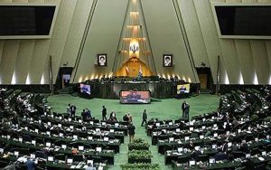 مخالفت-مجلس-با-واردات-خودرو‌های-خارجی-از-مناطق-آزاد