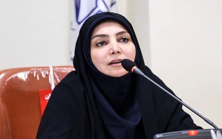 وزارت-بهداشت-واکسن-کرونا-روزانه-به-هزار-نفر-از-افراد-در-اولویت-تزریق-می‌شود
