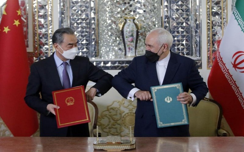اورشلیم پست: ایران در مورد توافق با چین چه می گوید؟/ اوراسیاریویو: نگاه آمریکا به سه انتخابات مهم است/ وال استریت ژورنال: ایران و چین با توافق نامه اقتصادی، امنیتی فشارهای آمریکا را به چالش می کشند/ اسپوتنیک: رهبر ایران تحریم ها را فرصت تلقی می کند