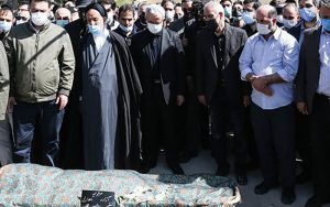 آزاده-نامداری-به-خاک-سپرده-شد