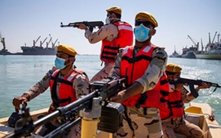 توقیف-محموله-۳۳۰-میلیارد-تومانی-قاچاق-در-آب‌های-شمالی-خلیج-فارس