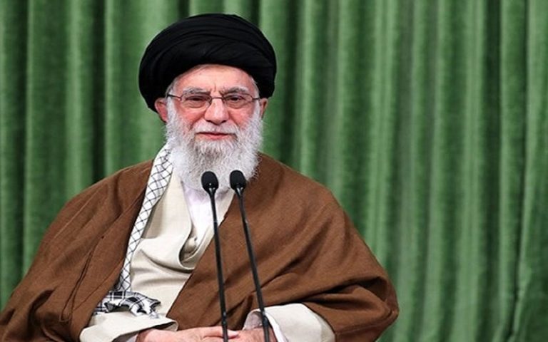 رهبر-معظم-انقلاب-اسلام-سیاسی-در-جمهوری-اسلامی-محقق-شد