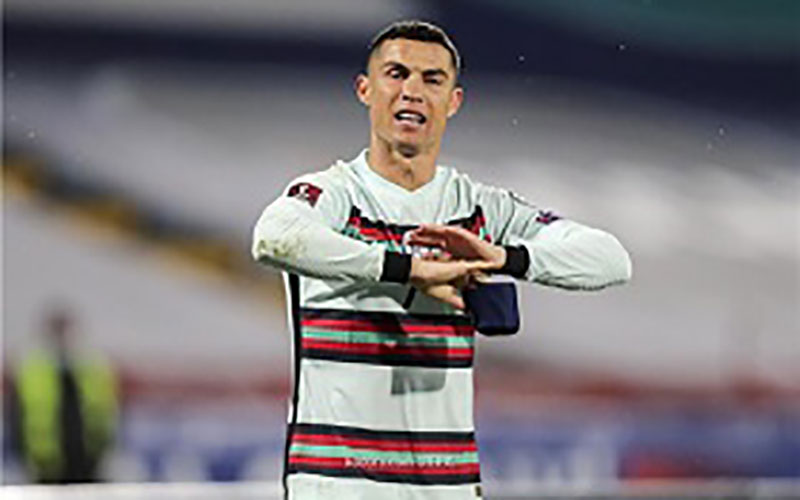 رونالدو چرا عصبانی شد؟