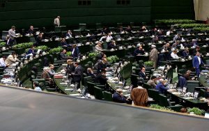 فرزندان-متولد-۱۴۰۰،-۱۰-میلیون-ریال-سهام-به-نام-خود-دریافت-می‌کنند
