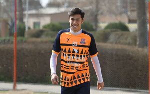 قرارداد-عجیب؛-فروش-مهاجم-استقلال-در-ازای-پرواز-چارتر