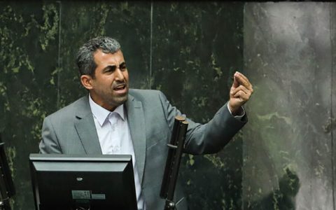 مجلس پیگیر احقاق حقوق سهامداران است 1 پیگیر احقاق حقوق سهامداران است مجلس پیگیر احقاق حقوق سهامداران است