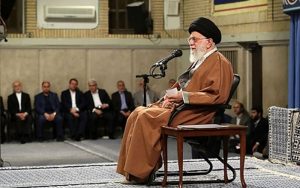 مخالفت-رهبر-انقلاب-با-برگزاری-جلسه-بزرگداشت-ایشان