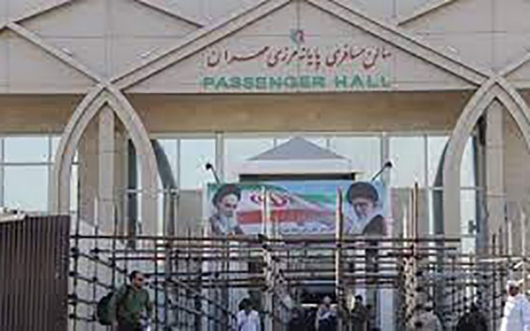 مرز-مهران-بر-روی-مسافران-و-زائران-بسته-است‌