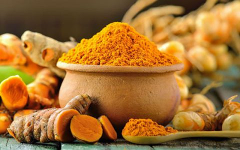 مصرف زردچوبه برای چه افرادی مضر است؟