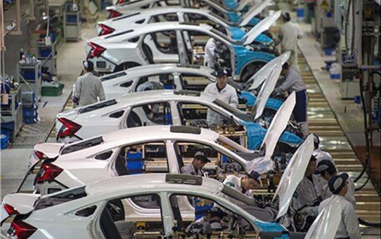 نعمت‌بخش-شورای-رقابت-قیمت-خودرو-را-کم-تعیین-می‌کند