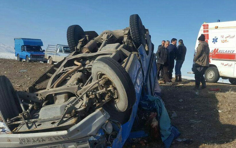واژگونی نیسان حامل کارگر در شوش ۶ مصدوم بر جا گذاشت