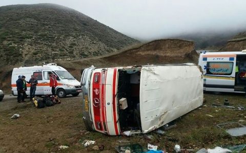 ۷ مجروح بر اثر واژگونی مینی بوس در محور کرمانشاه به اسلام آباد ۷ مجروح بر اثر واژگونی مینی بوس در محور کرمانشاه به اسلام آباد