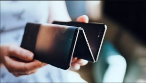 TCL-zigzag-foldable-phone-prototype-1200×679