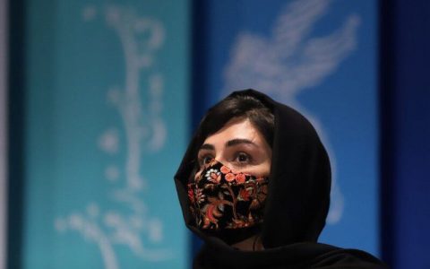 باران کوثری بعد از درگیری ریه به کرونا در بیمارستان بستری شد