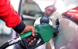 خشم-شهروندان-سعودی-به-دنبال-افزایش-قیمت-سوخت