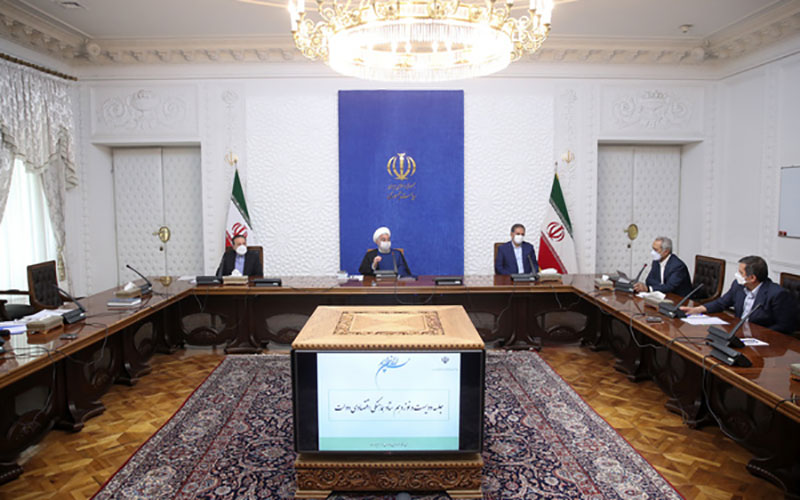 روحانی: واکسیناسیون گسترده در راس همه برنامه‌ها و اقدامات دولت قرار دارد