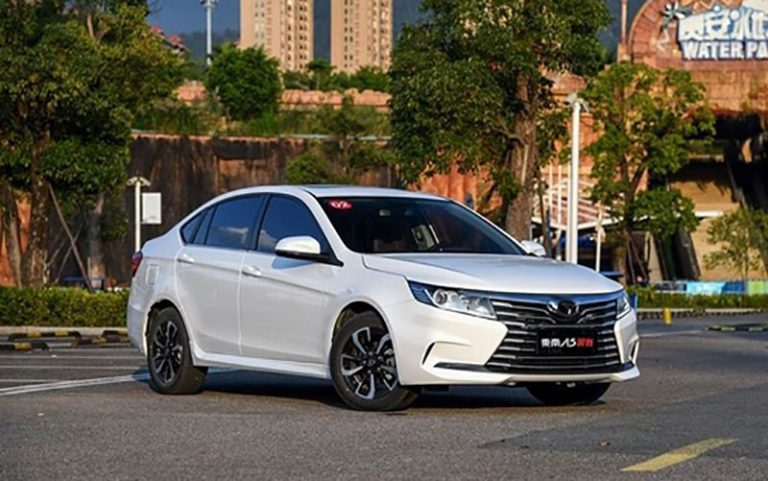 ساوایست-A5؛-سدان-ارزان-قیمت-چینی-با-طراحی-اسپرت-و-پیشرانه-تنفس-طبیعی